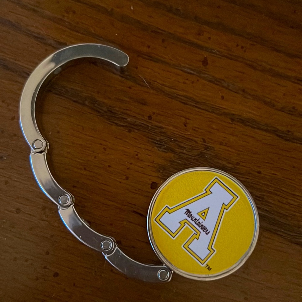 Purse holder